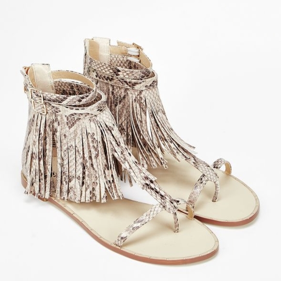 JustFab Winnifred reptile fringe sandals size 6½ - Picture 2 of 10